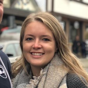 Meet your Posher, Danielle